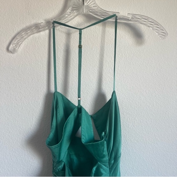 The Sei Cut Out Ruched Silk Midi Dress in Jade Size: 2 - Picture 10 of 16